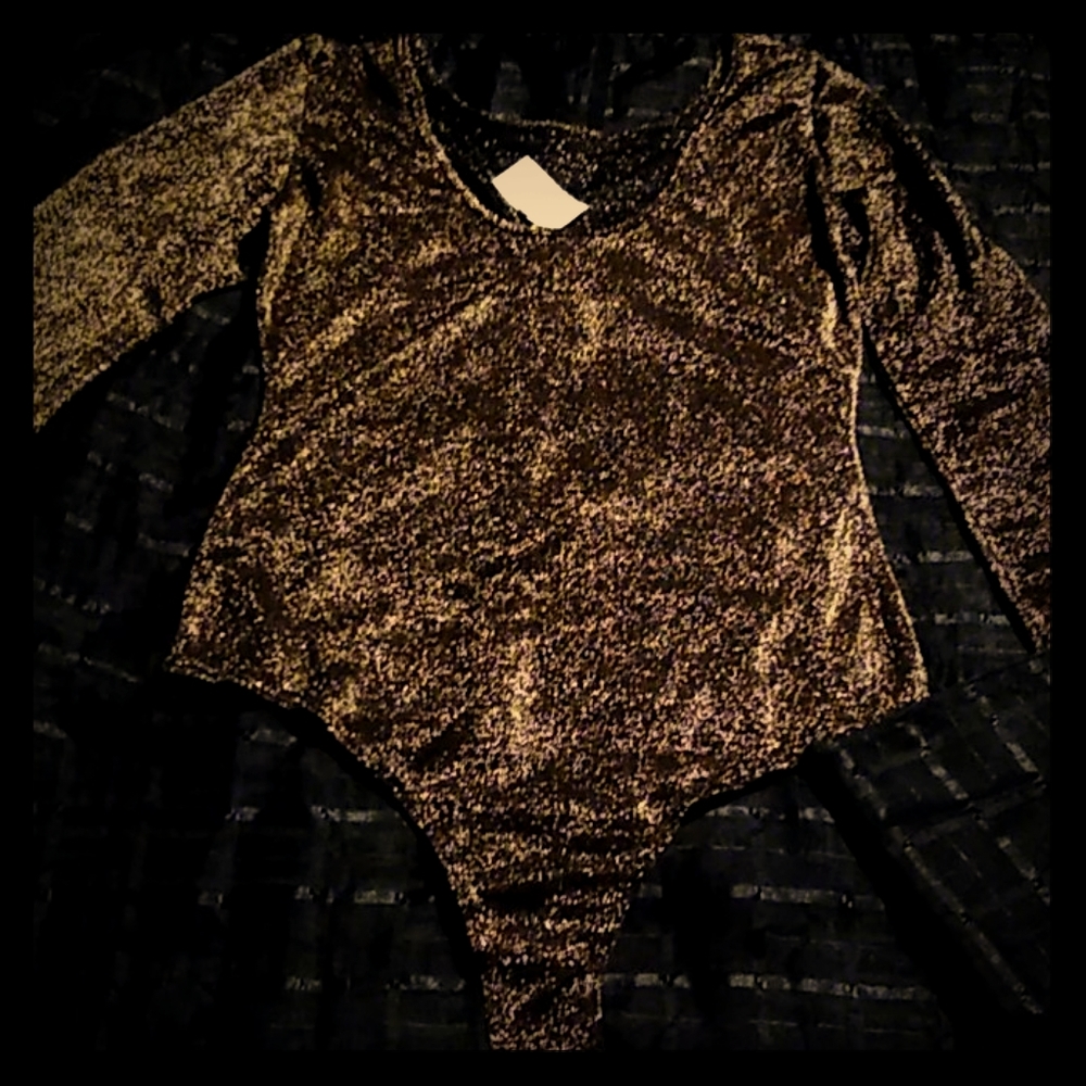 swimsuit blouson top